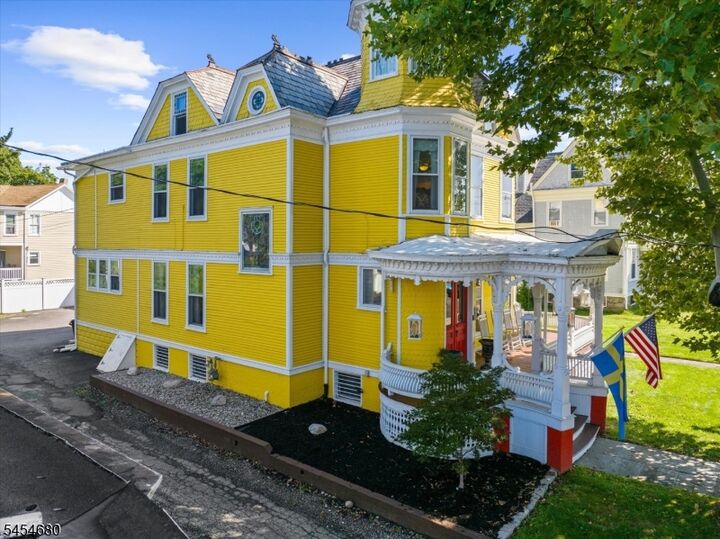 Property Photo:  110 W Washington Ave  NJ 07882 