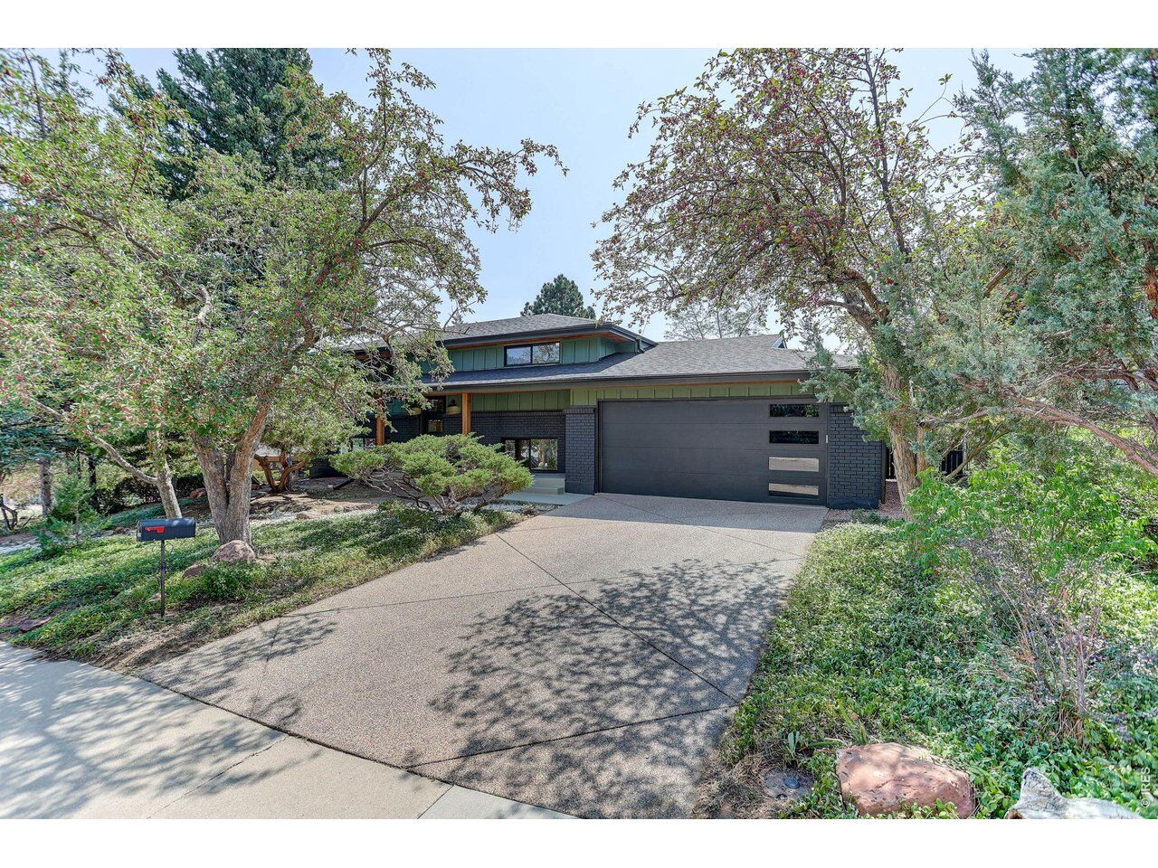 Property Photo:  3310 Heidelberg Dr  CO 80305 
