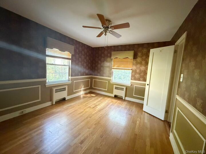Property Photo:  68 Woodbine Road  NY 11577 