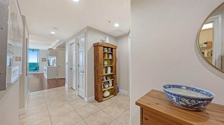 Property Photo:  1771 Ringling Boulevard 1008  FL 34236 