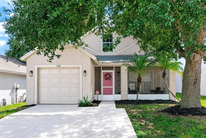 Property Photo:  518 Summer Sails Drive  FL 33594 