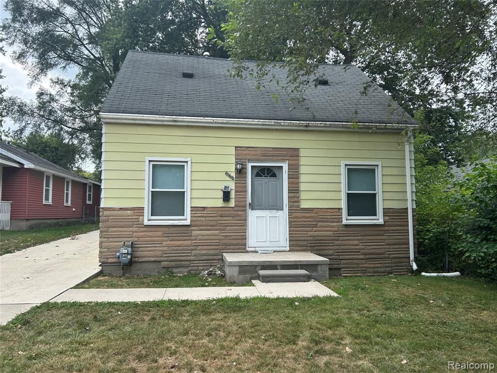 Property Photo:  6160 McGuire Street  MI 48180 1146 