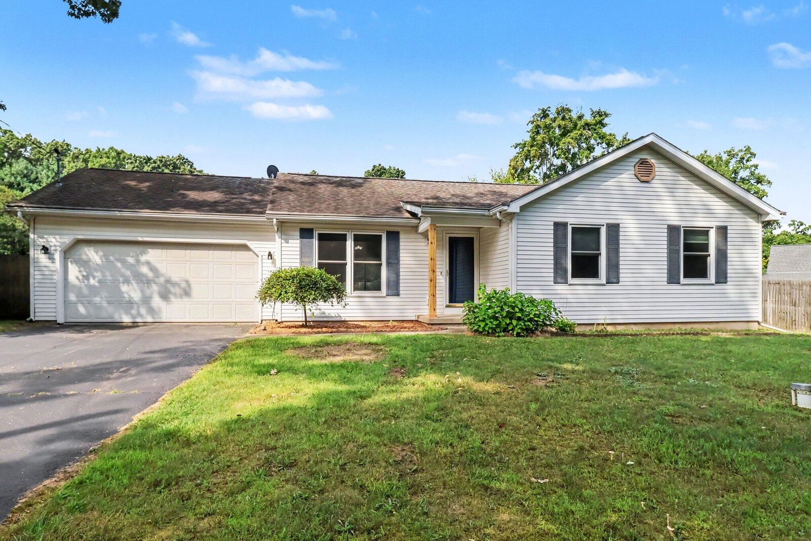 Property Photo:  16355 10 Mile Road  MI 49014 