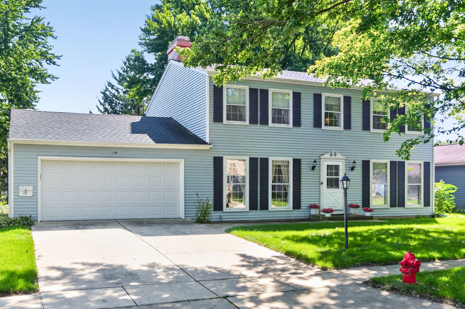 Property Photo: 130 Ebbesen Drive IL 60115