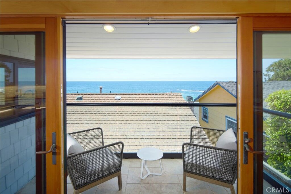 Property Photo: 2857 Wards Terrace CA 92651