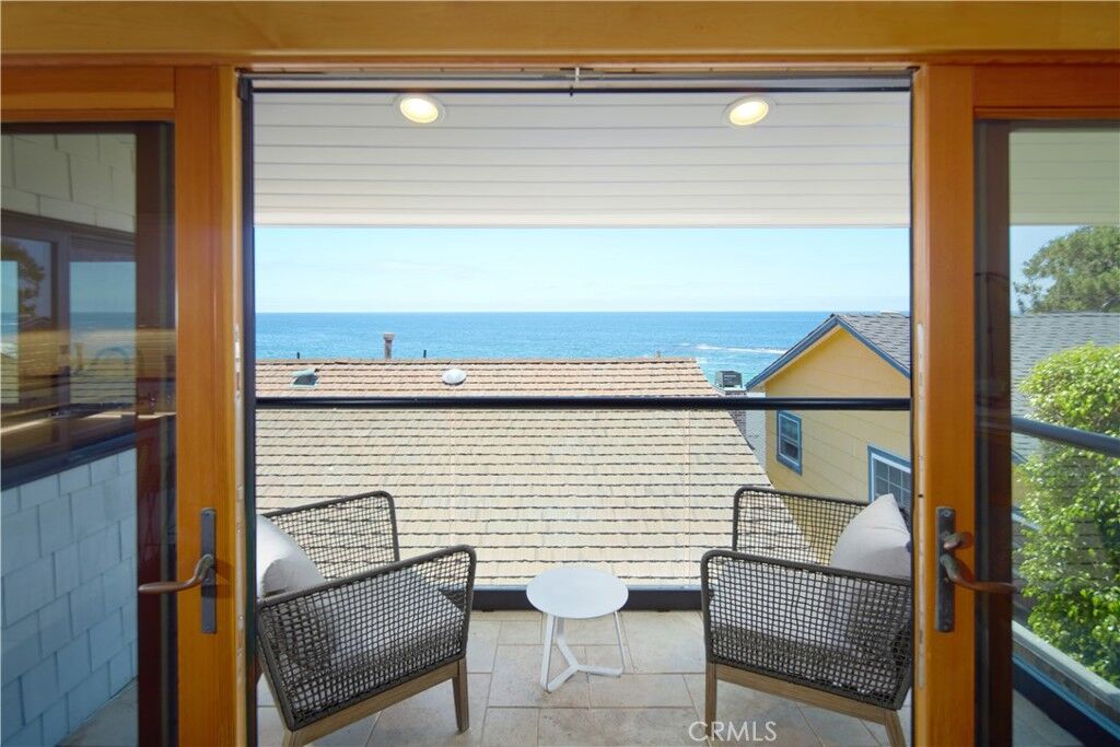 Property Photo:  2857 Wards Terrace  CA 92651 