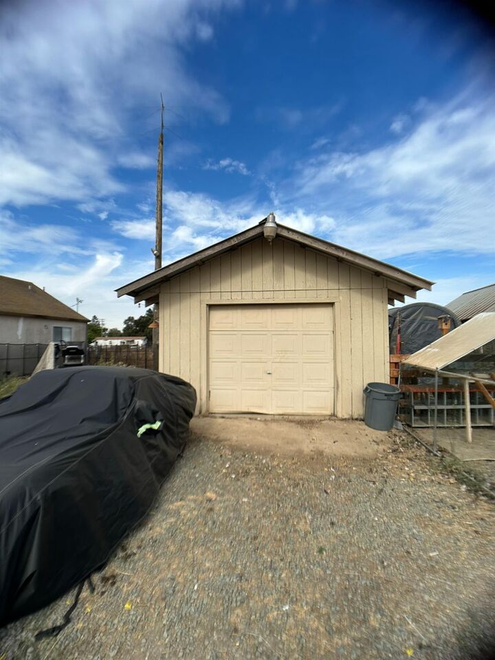 Property Photo:  10035 Pringle Avenue  CA 95632 