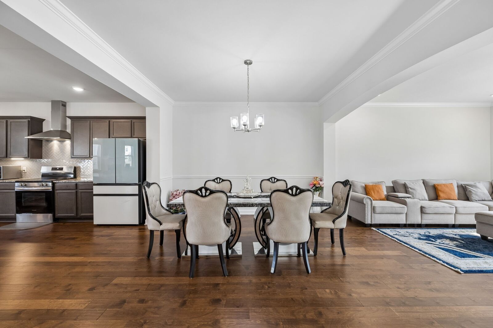 Property Photo:  1116 Parklawn Dr  TN 37211 