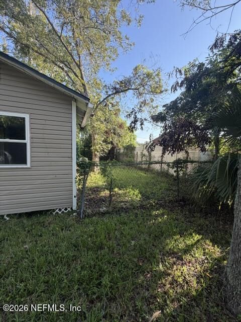 Property Photo:  2821 W 11th Street  FL 32254 