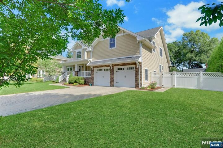 Property Photo: 23 Hollybrook Road NJ 07652