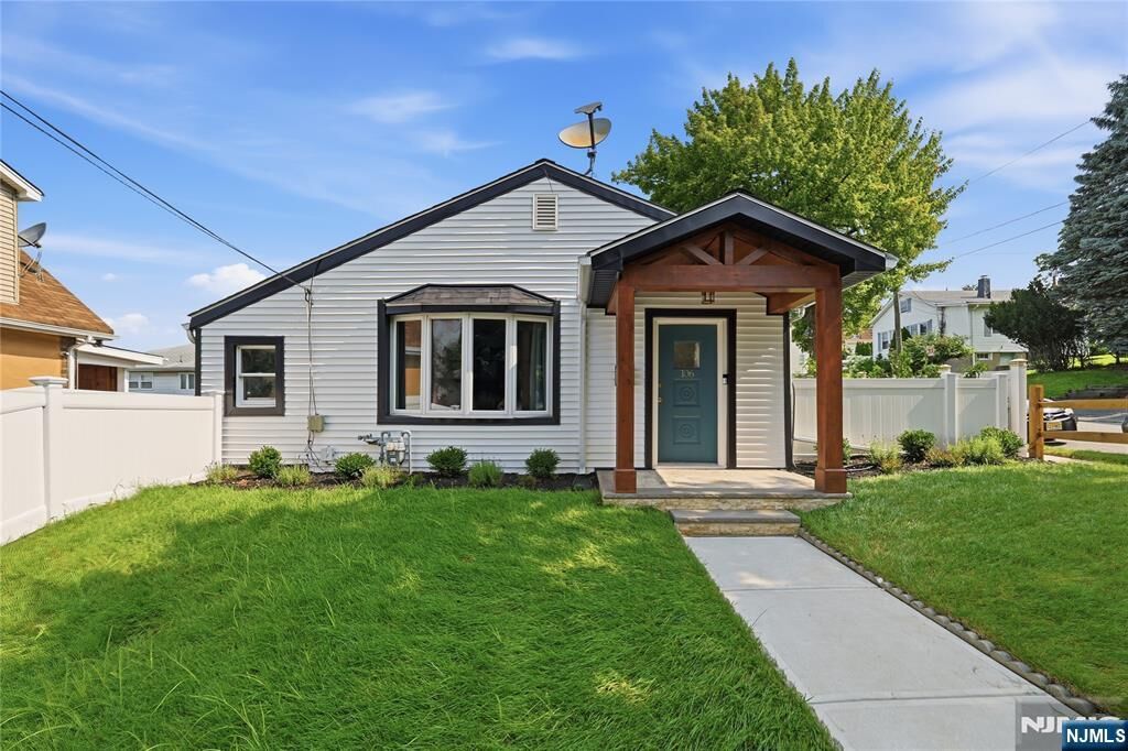 Property Photo: 106 Hillcrest Avenue NJ 07424