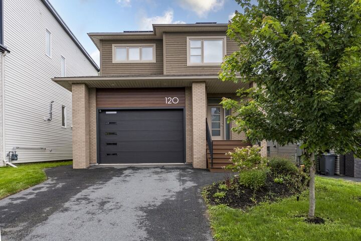 Property Photo: 120 Samaa Court NS B4B 0Y4