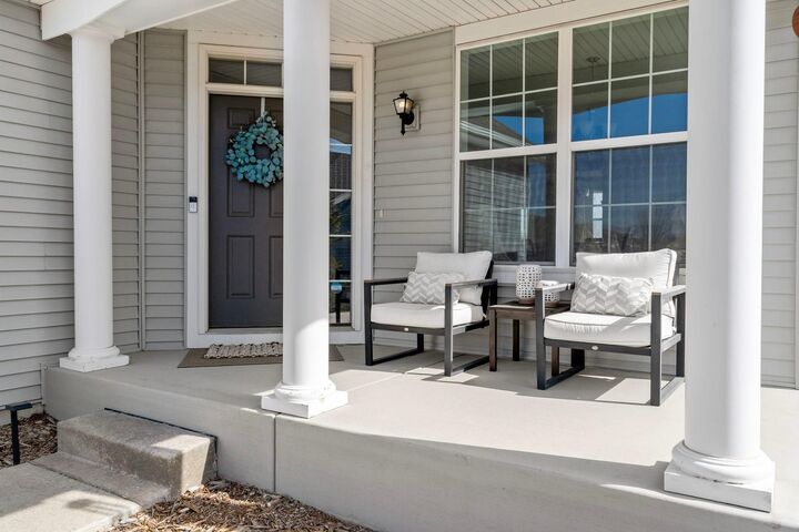 Property Photo:  4459 Benjamin Court  MN 55129 