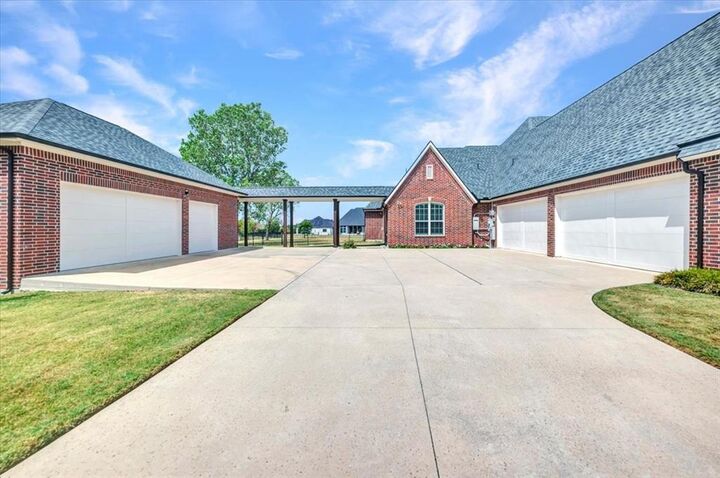 Property Photo: 5303 Barrington Drive TX 75002