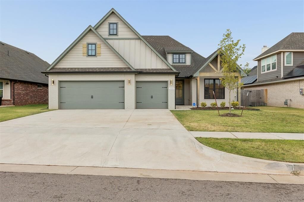 Property Photo:  2333 Ridge Pine Road  OK 73034 