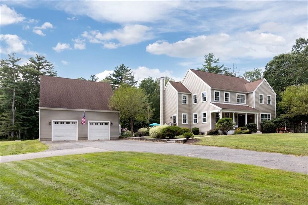 Property Photo:  496 Thompson  MA 02338 