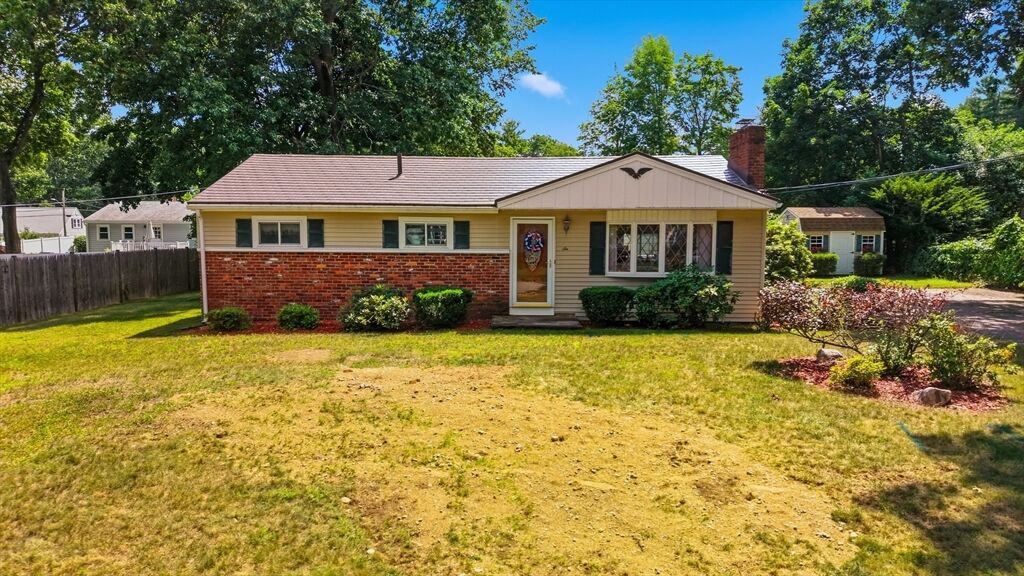 Property Photo:  6 Marcus Rd  MA 01887 