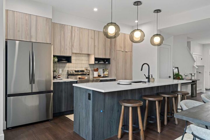 13 Silverton Glen Bay SW — photo 1
