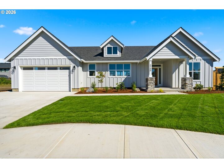 Property Photo:  2160 NW Fendle Way  OR 97128 