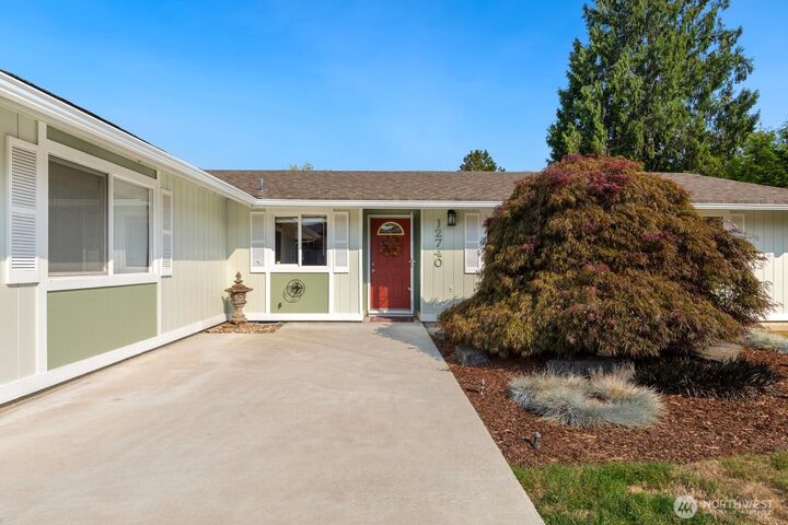 Property Photo: 12740 SE 167th Street WA 98058