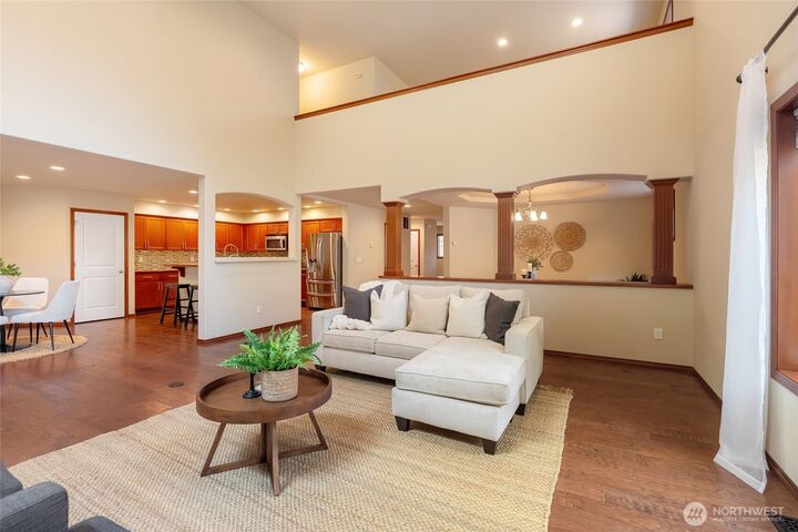 Property Photo: 328 Barry Loop WA 98274