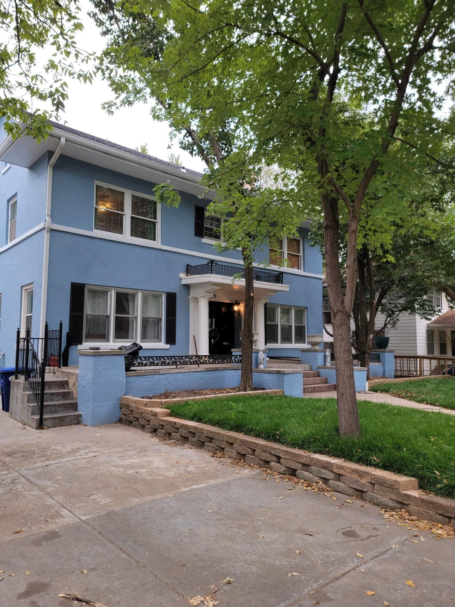 Property Photo:  250 N Bluff  KS 67208 
