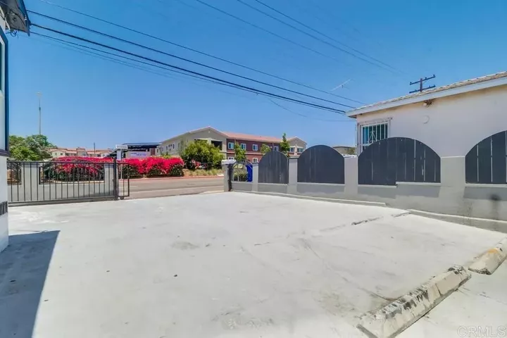Property Photo:  2806 E 8th Street  CA 91950 