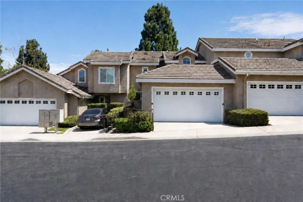Property Photo: 889 S Sapphire Lane CA 92807