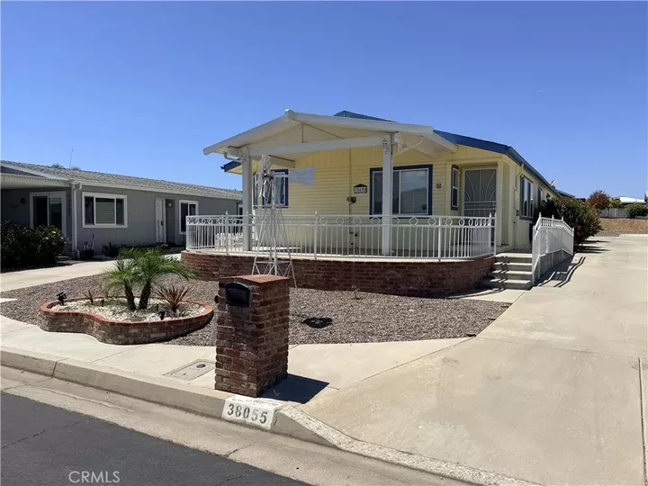 Property Photo:  38055 Calle Amigable  CA 92563 