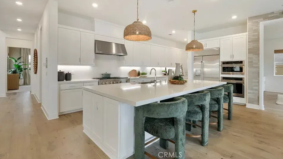 Property Photo: 29705 Calle La Roca CA 91354