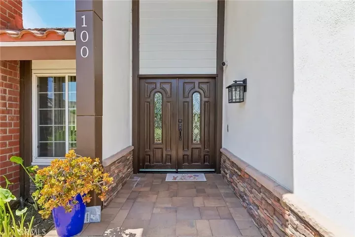 Property Photo:  100 Terraza San Carlos  CA 90631 