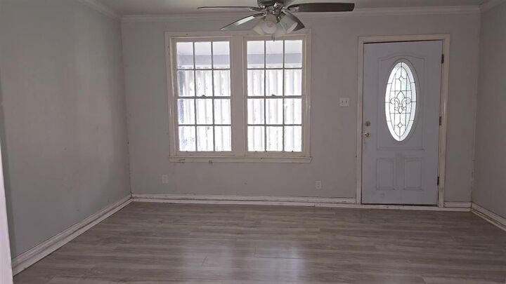 Property Photo: 1709 13th Street LA 70601