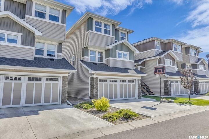 Property Photo:  315 Dickson Crescent 128  SK S7T 0Z1 