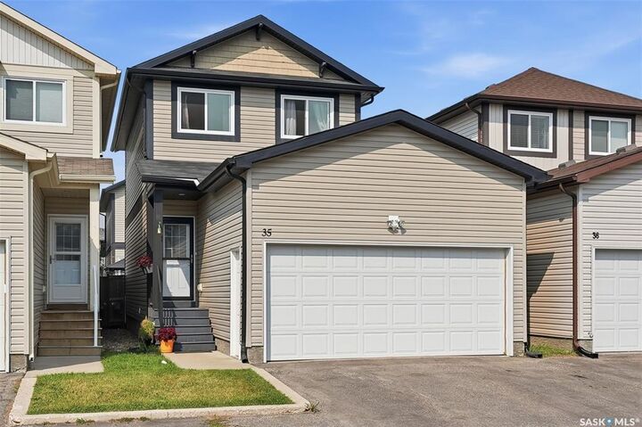 202 McKague Crescent 35 — photo 1