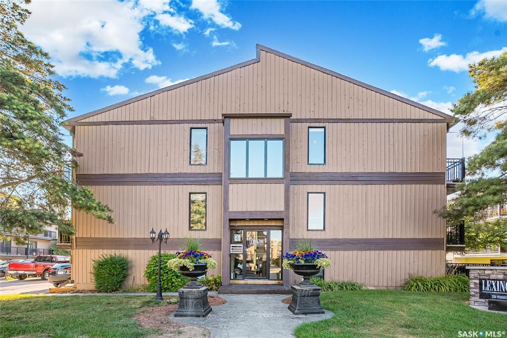 Property Photo: 250 Pinehouse Place 207 SK S7K 4X1