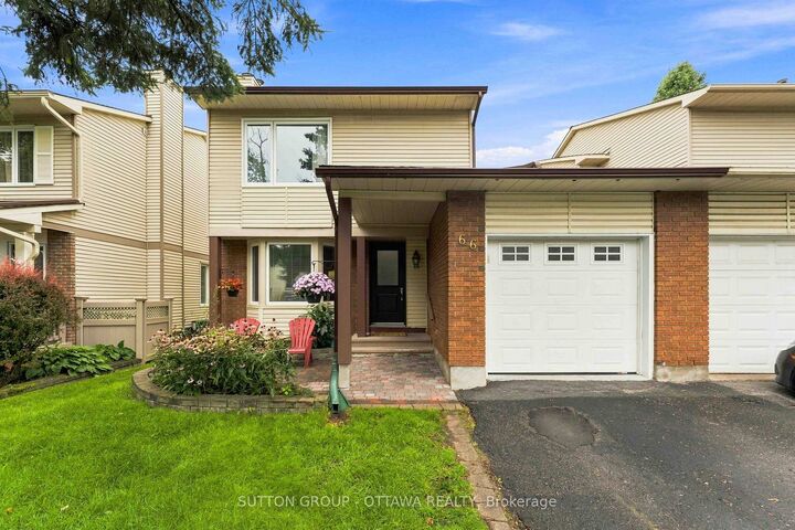 66 Fieldgate Drive — photo 1
