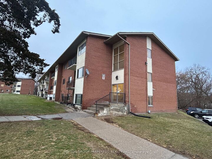 Property Photo: 1174 Hamilton Road 202 ON N5W 1A9