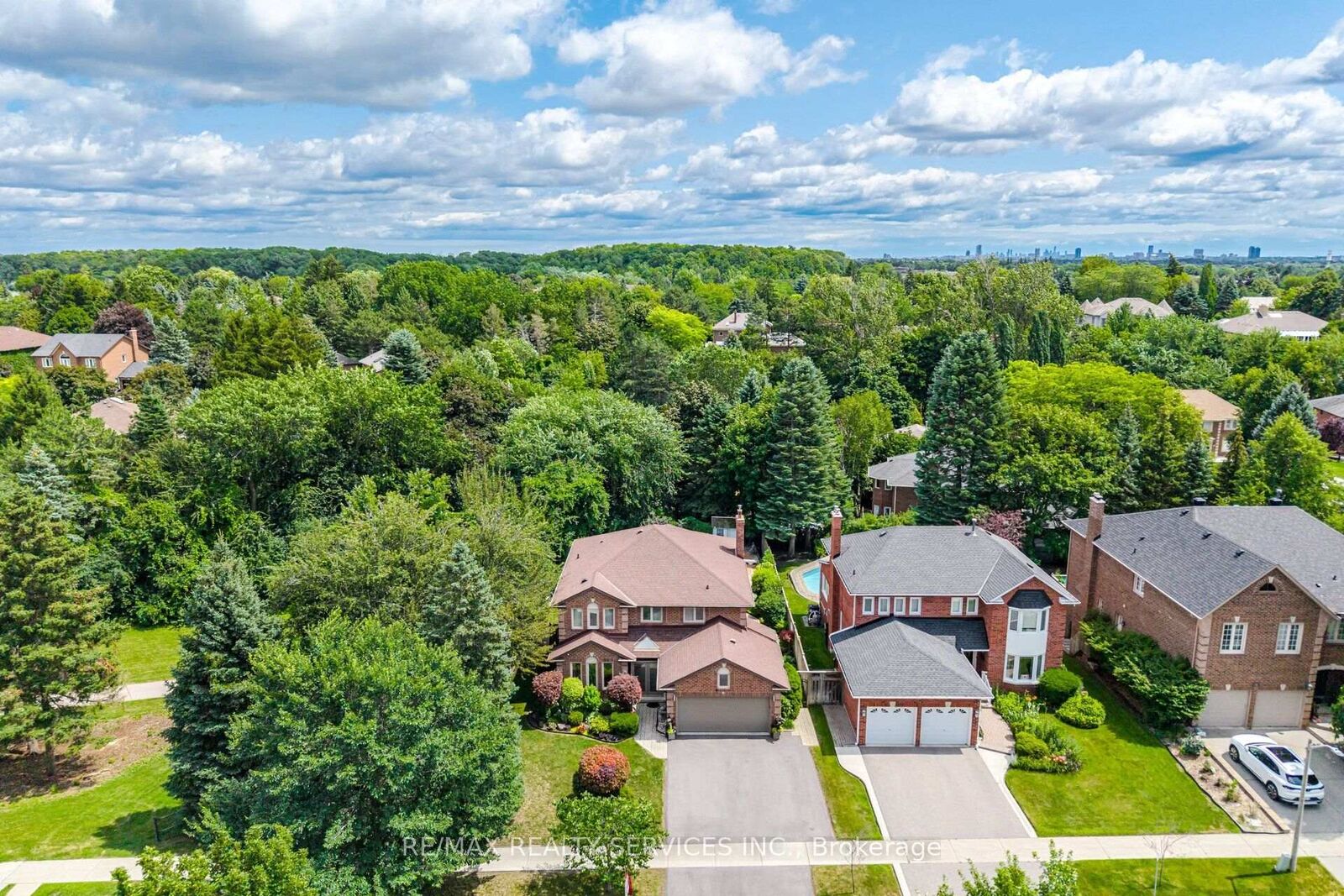 Property Photo: 29 Christie Drive ON L6Z 3J5
