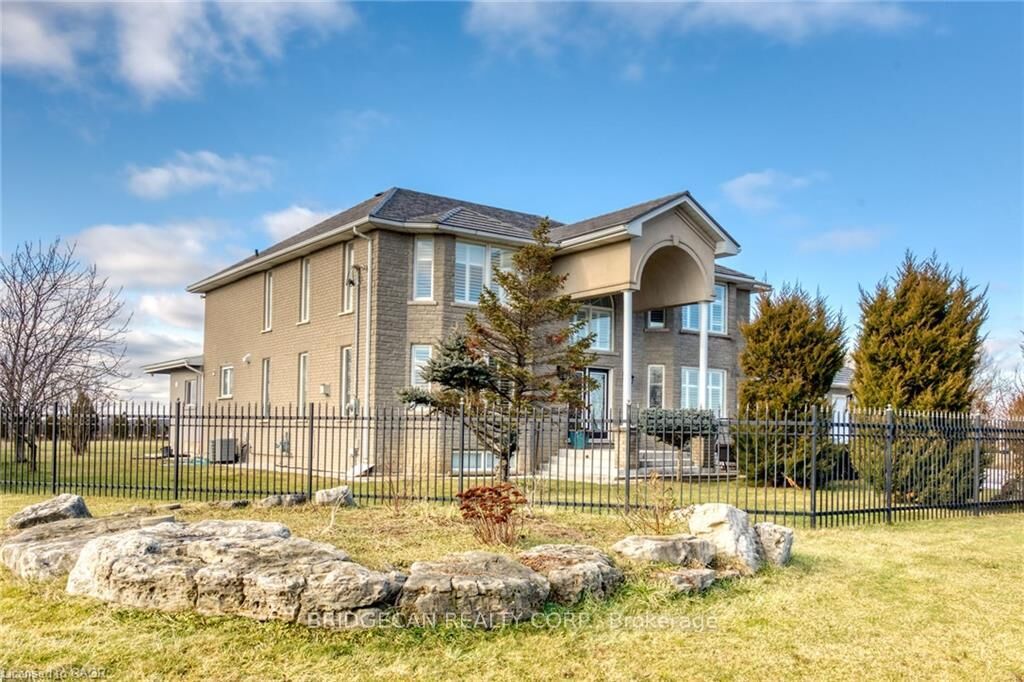Property Photo: 283 Second Road E ON L8J 3J1