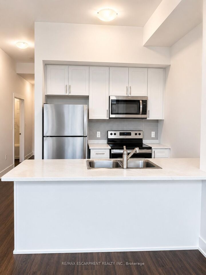 Property Photo:  470 Dundas Street E 103  ON L0R 2H4 