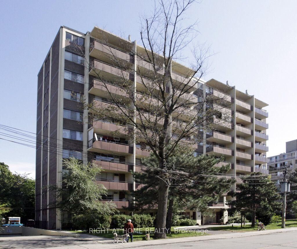 Property Photo: 191 St George Street 103 ON M5R 2M6