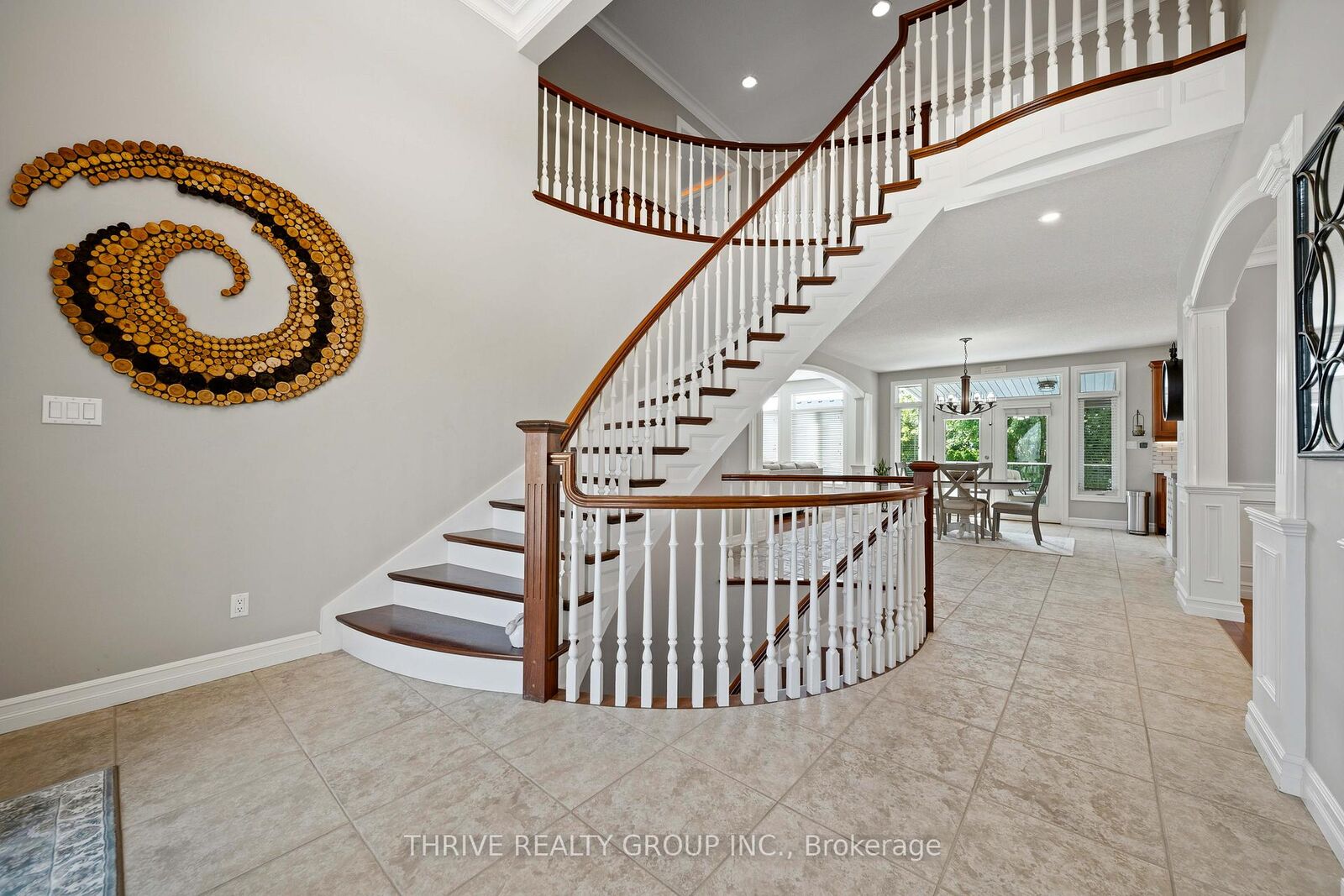 Property Photo: 944 Collins Drive ON N6K 4X6