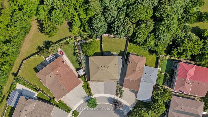 Property Photo: 44 Greenhedges Court ON M1B 1T2