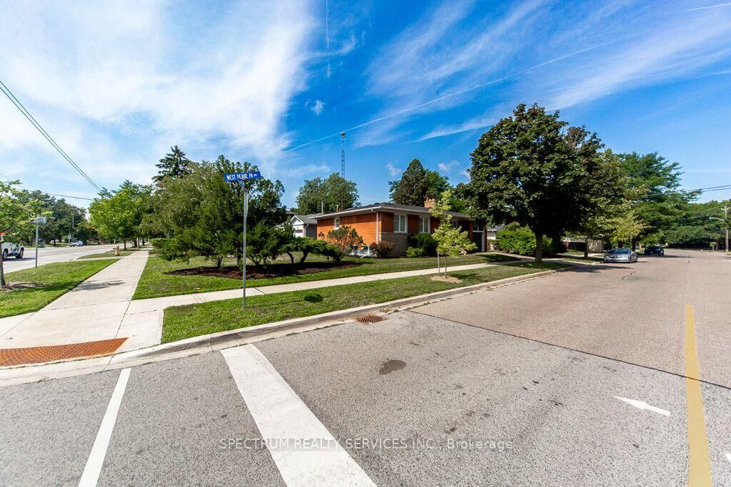Property Photo: 131 West Deane Park Drive ON M9B 2S6