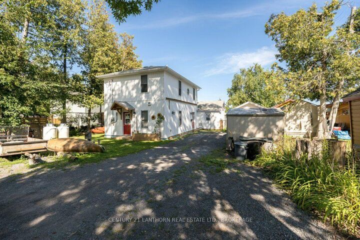 Property Photo:  74 Cottage Lane  ON K0K 2L0 