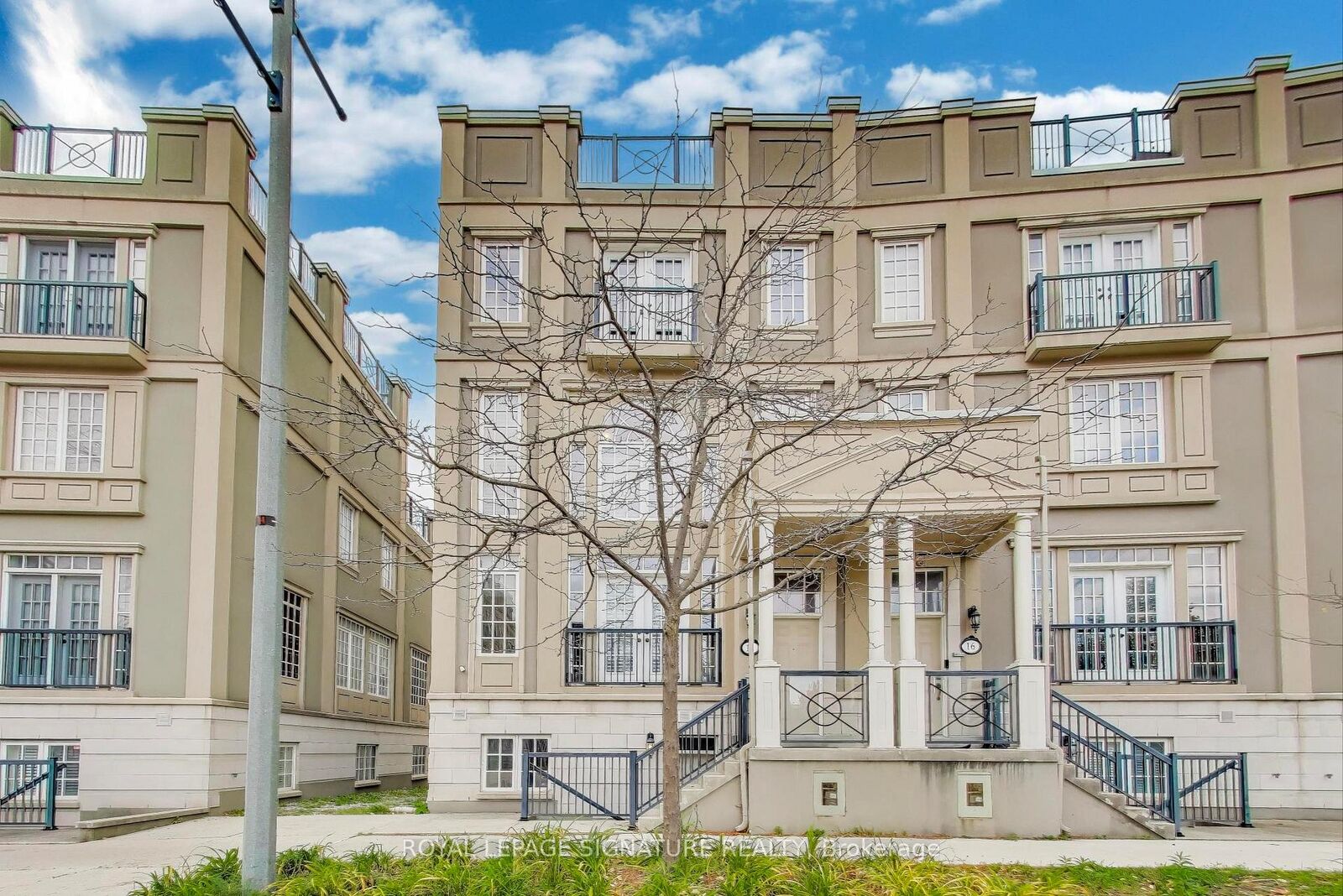 Property Photo: 14 Bonnycastle Road ON L6G 0C2