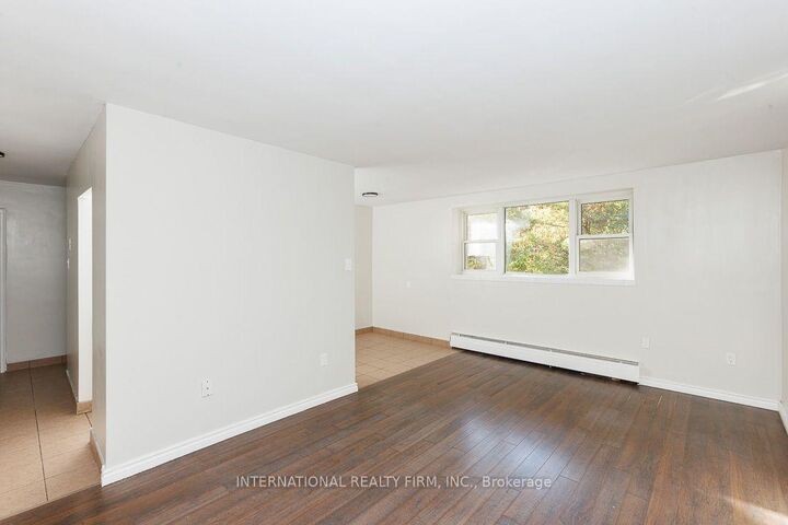 Property Photo:  93 High Street 204  ON N6C 4J8 