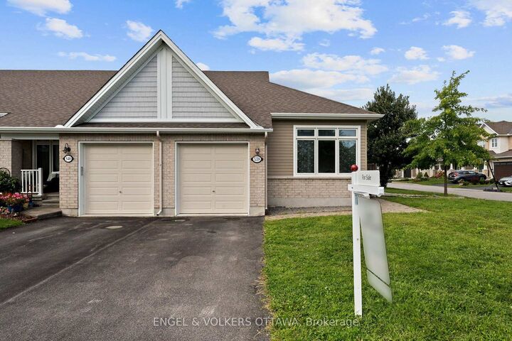 Property Photo: 538 Silverbell Crescent ON K1T 0P1