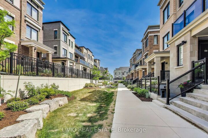 Property Photo:  14 Lookout Drive A  ON L1C 7E9 