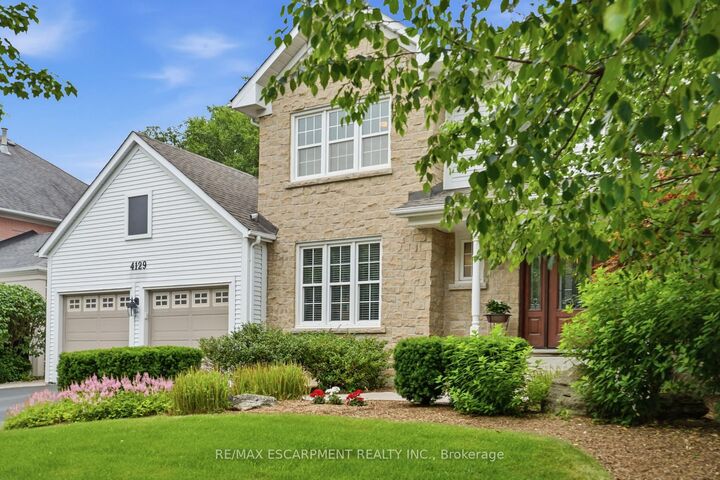 Property Photo:  4129 Millcroft Park Drive  ON L7M 3V1 